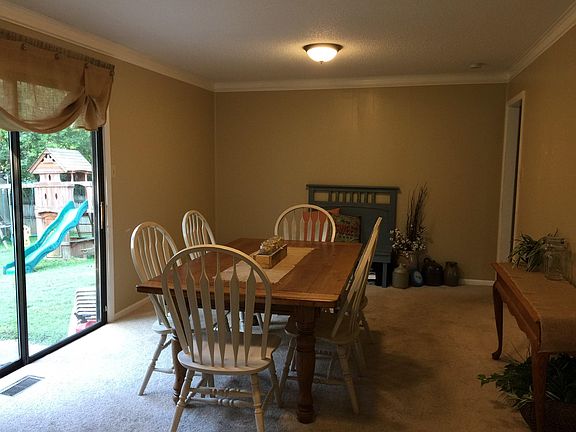 4th image of 11618 Foxford Dr