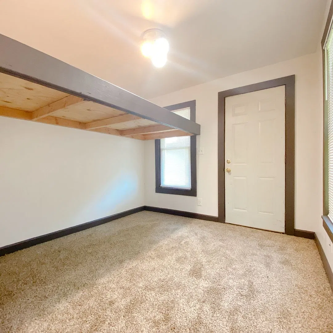 Sunhouse Global: Tran Sunhouse Kt Cag 2507 S 25th St — Photo 3