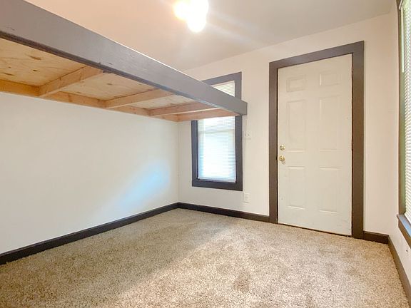 3rd image of 2507 S 25th St #2