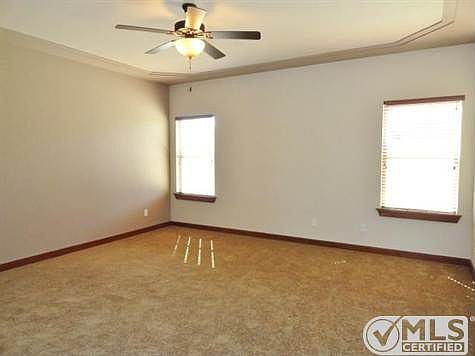 5th image of 5709 Edinburgh Dr