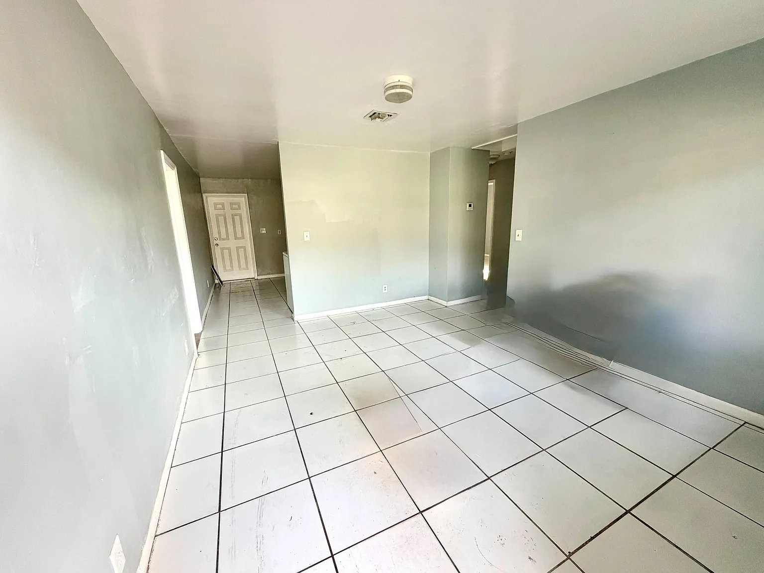 2 bed, 2.0 bath, 1558 sqft, $1,800 — Photo 4