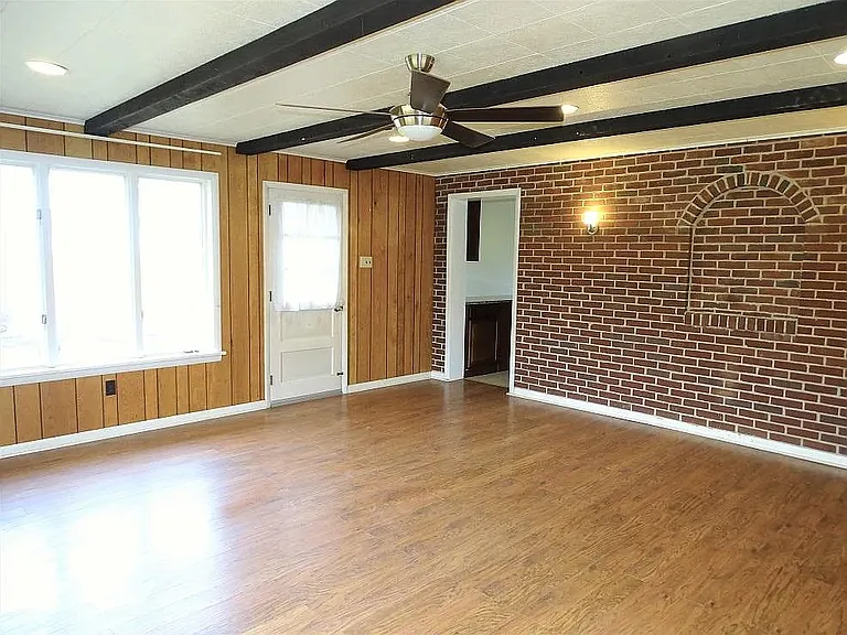 1656 Esbenshade Rd — Photo 13