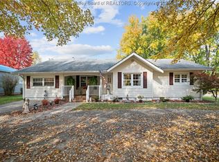 2528 Virginia Ave, Hurricane, WV 25526