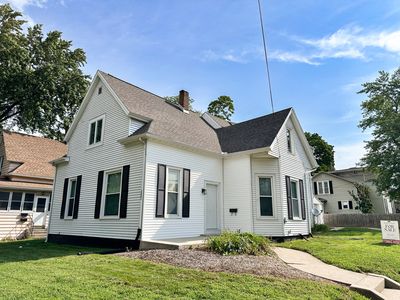 1001 N Lee St, Bloomington, IL, 61701