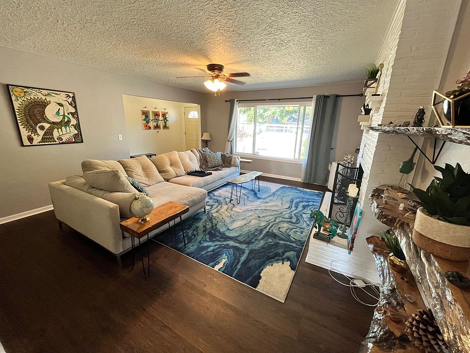 1st image of 2909 Grand Blvd #A