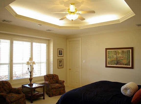 3rd image of 2001 Peninsula Dr