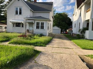 1121 Market St, Dekalb, IL 60115