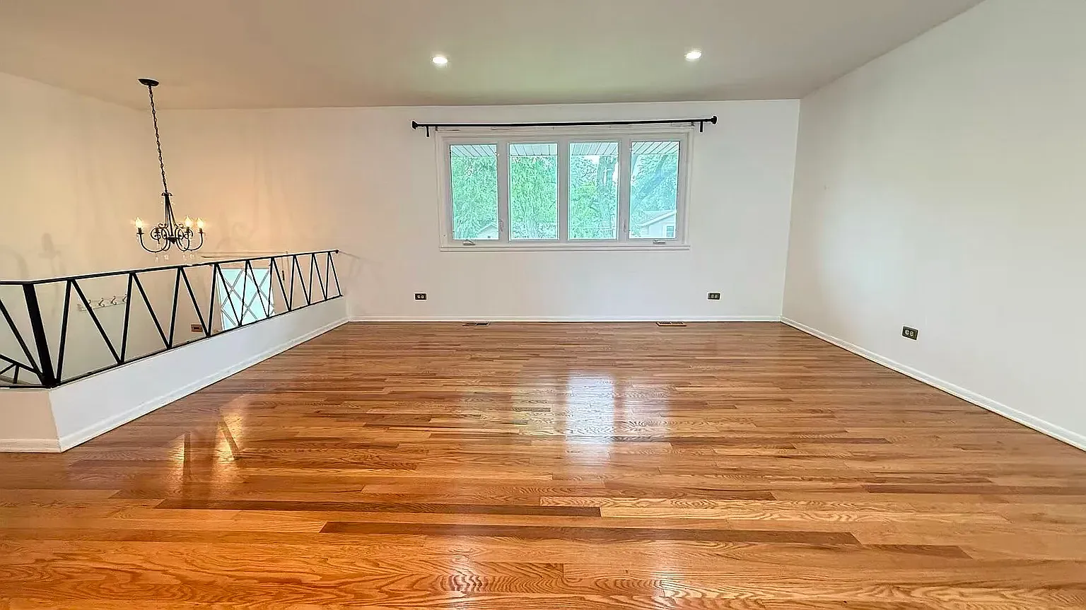 4 bed, 2.5 bath, 1470 sqft, $3,650 — Photo 3