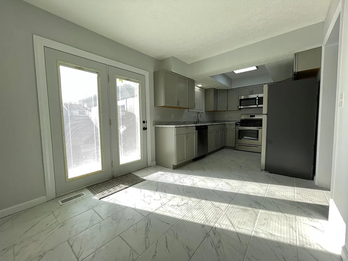 Building Photo - 2326 Gavinley Way