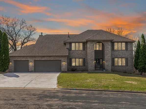 117 Geneva Blvd, Burnsville, MN 55306