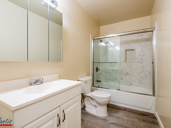 4th image of 5085 Wilder Dr APT B