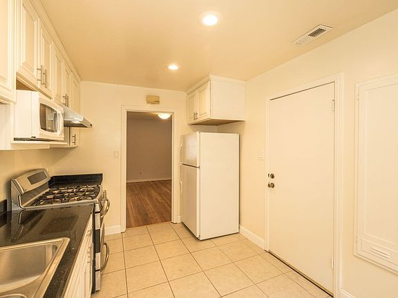 5th image of 757 Colorado Ave