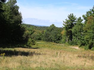 19 Demond Pond Row, Rutland, MA 01543