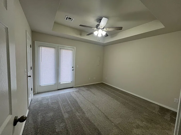 1816 W 23rd Ave — Photo 8