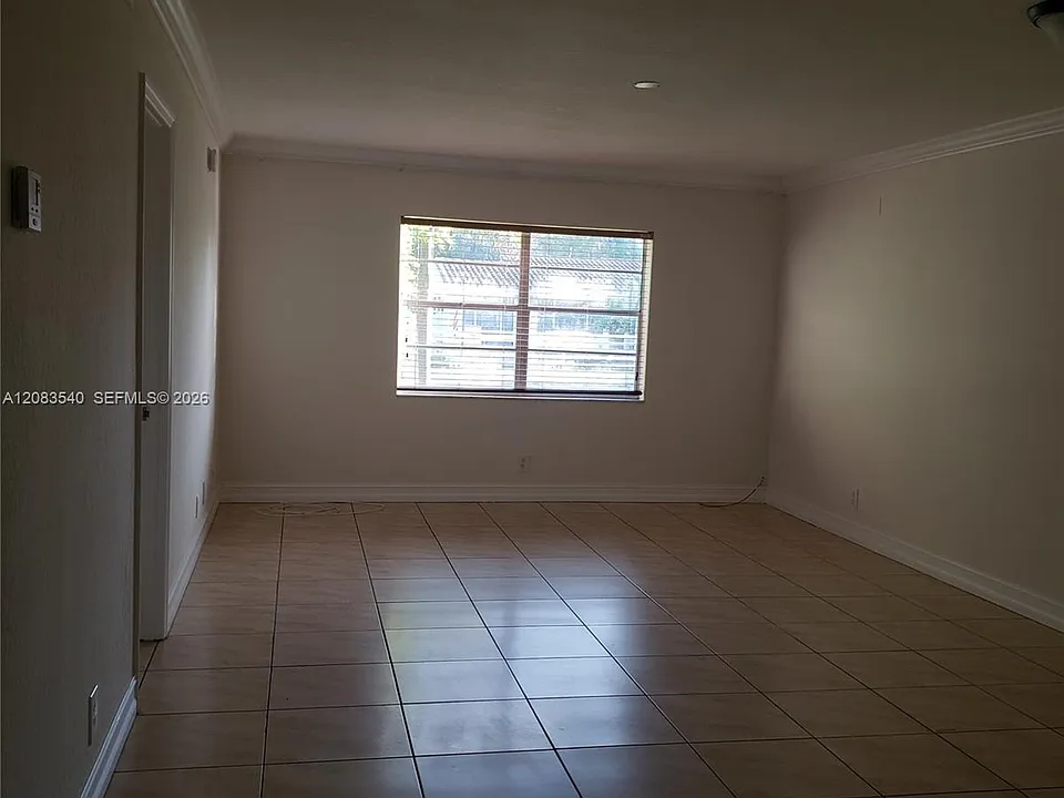 1300 Moffett St #110