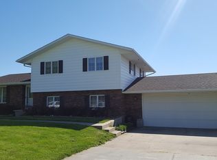 208 S Chestnut St, Johnson, NE 68378