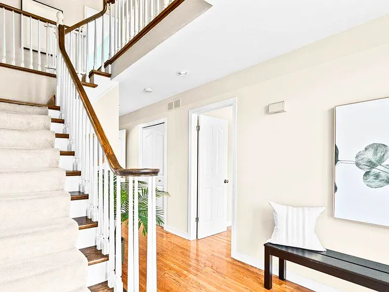 5 Lavender Way — Photo 10