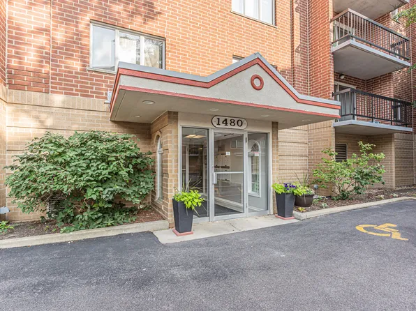 1480 Jefferson St APT 401, Des Plaines, IL 60016