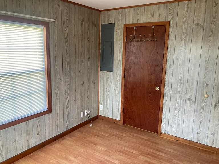 330 Mill St — Photo 17