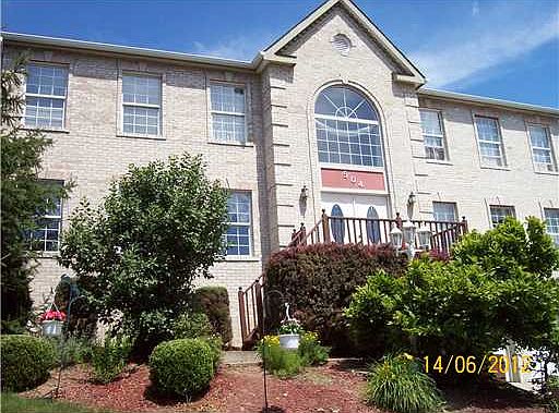 1st image of 504 Grandshire Dr