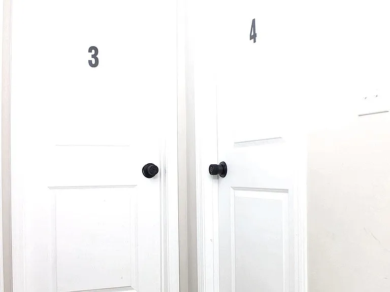 BR 3 & BR 4 ENTRY