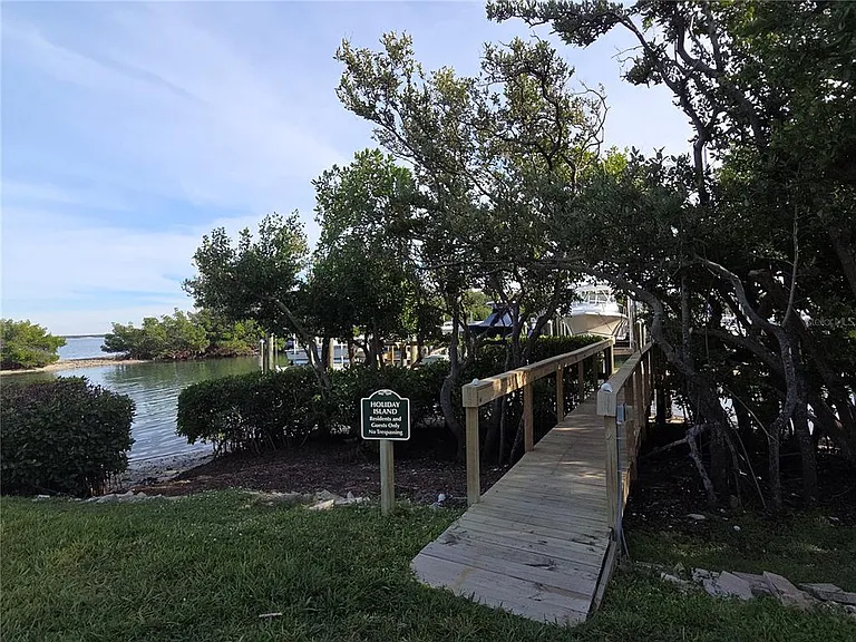 1515 Pinellas Bayway S #A6 — Photo 31