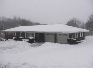 5475 Dillon Hills Dr, Nashport, OH 43830