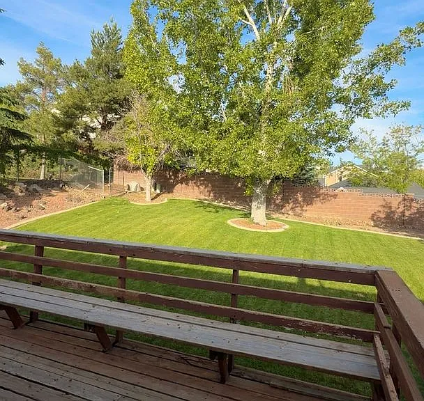 247 N Cove Dr — Photo 26