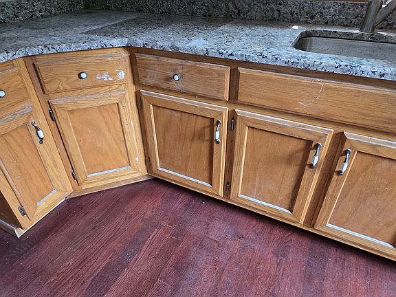 Kitchen Cabinets with Granite Counter Top
