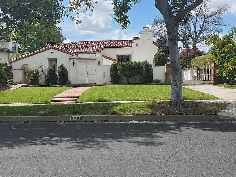 2480 Coniston Pl — Photo 2