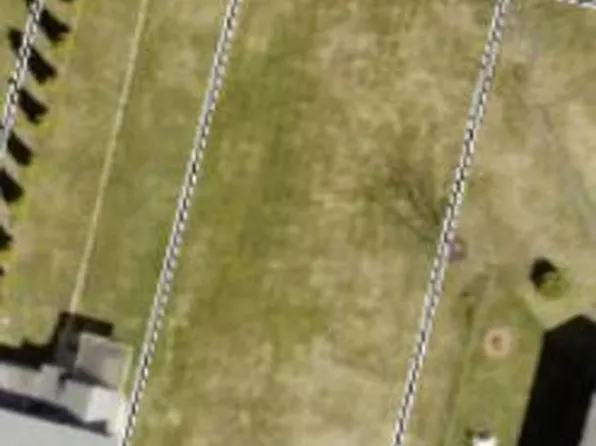 97 Broad St, Beaver Meadows, PA 18216