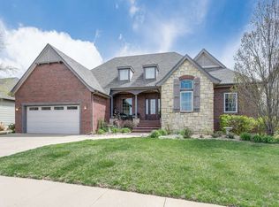 706 N Bel Arbor St, Derby, KS 67037