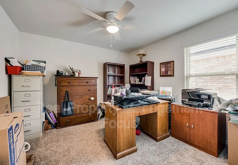 809 Meadow Wood Ln — Photo 14