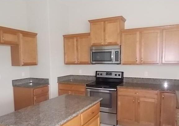 4th image of 12960 SE Guava Dr