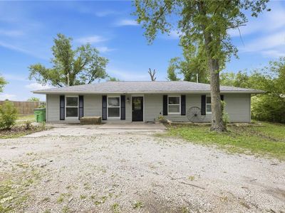 510 E 2nd St, Pomona, KS, 66076