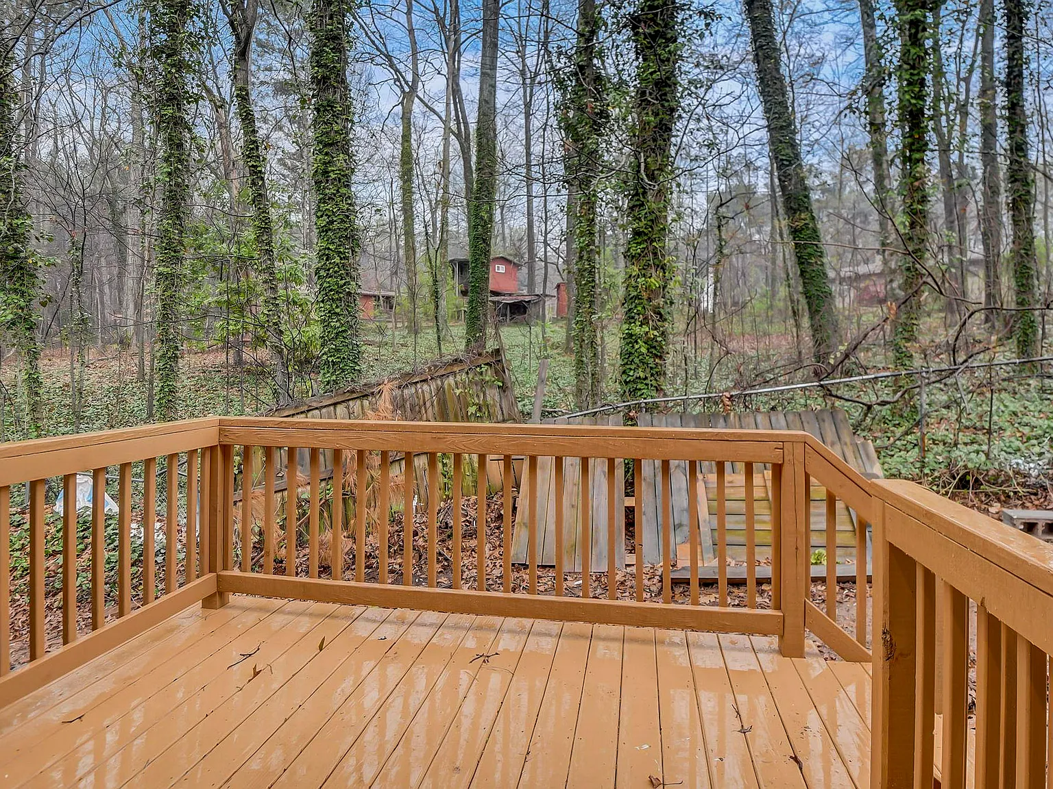 4 bed, 3.5 bath, 2300 sqft, $1,274 — Photo 4
