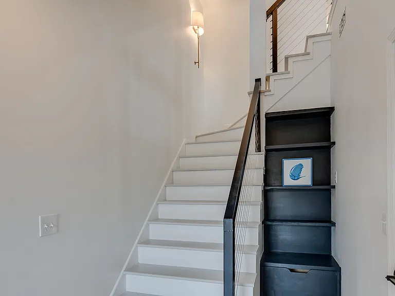 102 Villa View Ct — Photo 5