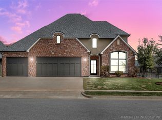 12921 S Ash Ave, Jenks, OK 74037