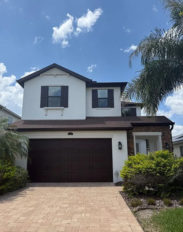 4 bed, 3.0 bath, 2379 sqft, $3,300 — Photo 1