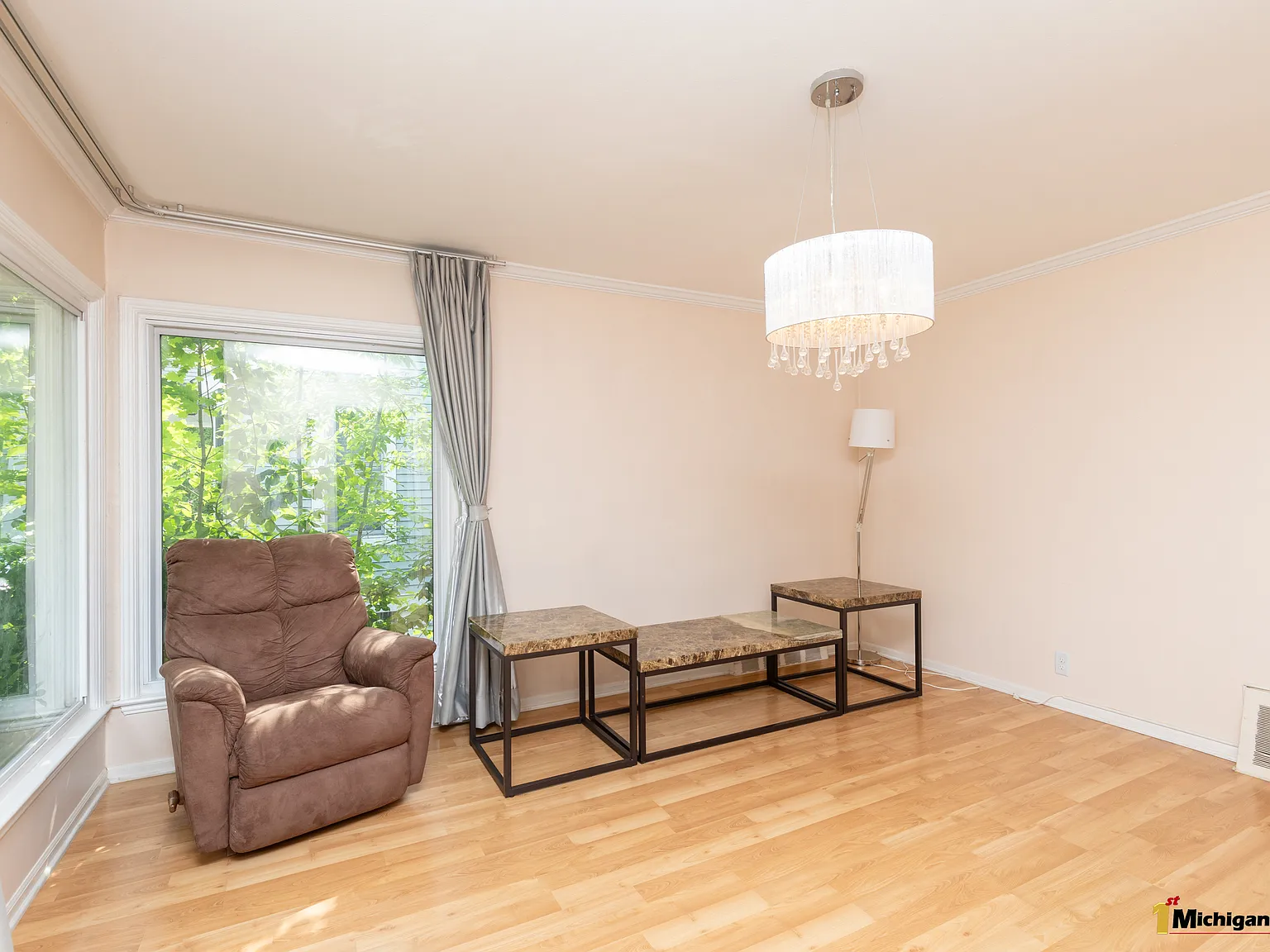 2 bed, 953 sqft, $2,499 — Photo 4