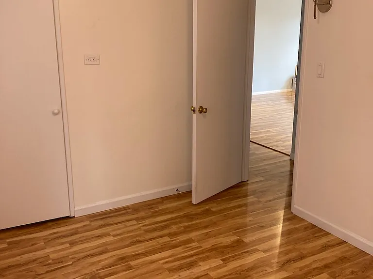 302 N Rios Ave — Photo 18