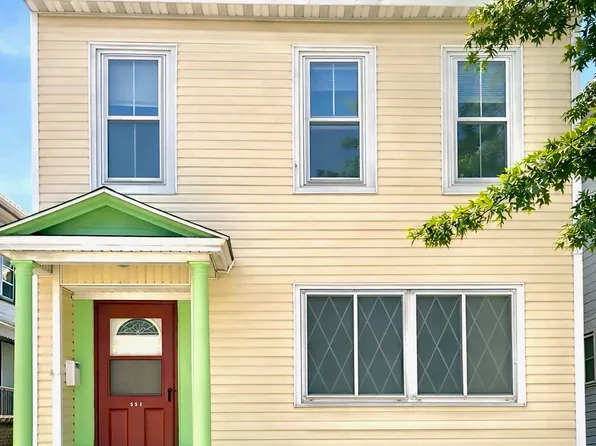 551 Bennington St, East Boston, MA 02128
