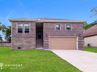 18027 Bambridge Dr, Houston, TX 77090
