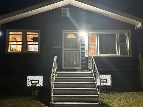 608 Forsythe Ave, Calumet City, IL 60409