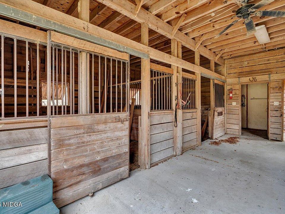 28th image of this home