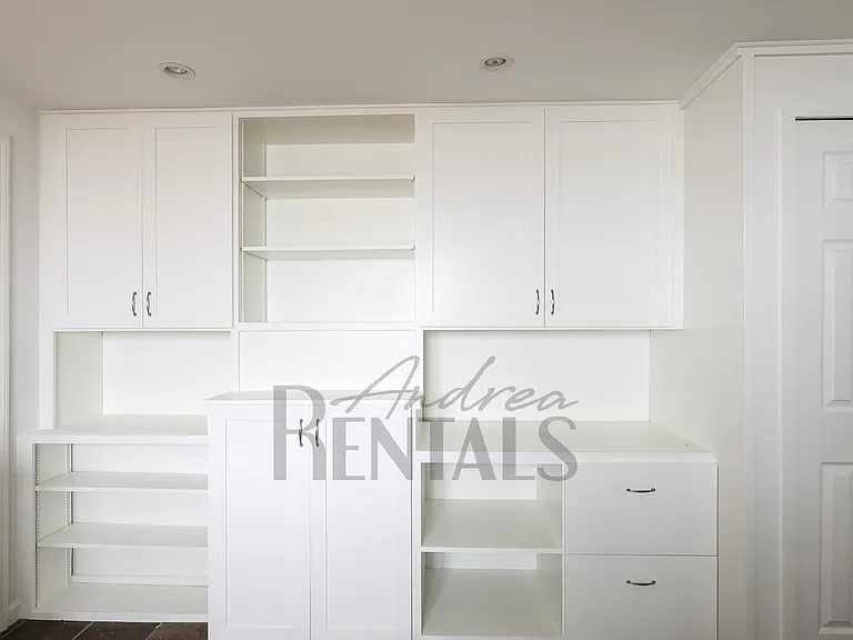 5555 Harbord Dr — Photo 32
