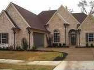 8776 Brunswick Forest Dr, Bartlett, TN 38133