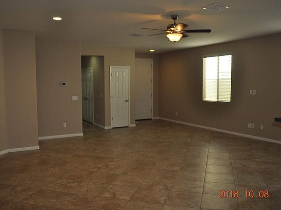 4th image of 20869 W Glen St