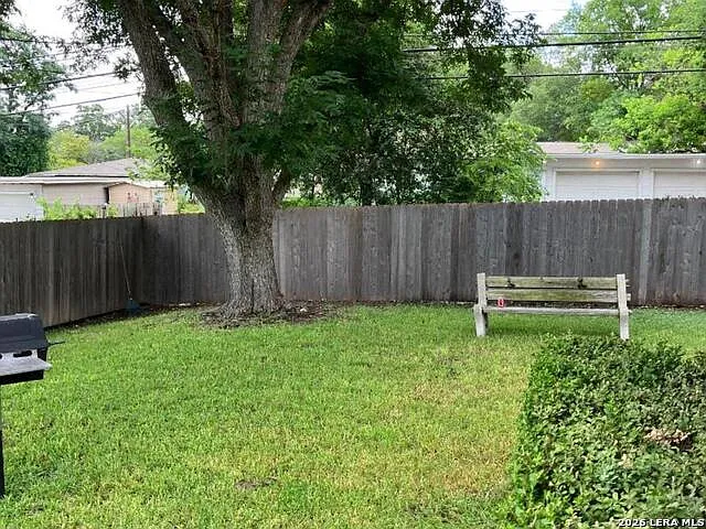 606 Blakeley Dr — Photo 19