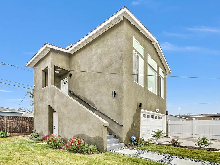 4838 Gundry Ave #A — Photo 8
